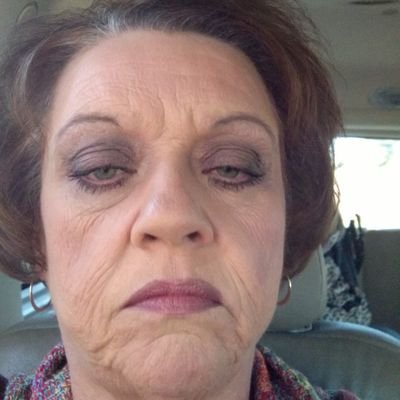 Profile Picture of Sandi Phillips (@SandiPh10453972) on Twitter