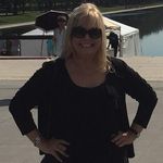 Profile Picture of Dana Dunchock Sternfeld (@danasternfeld) on Instagram
