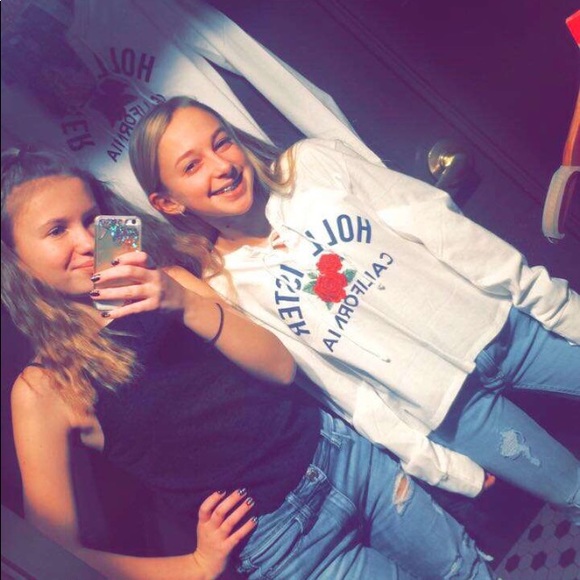 Profile Picture of Kylie Sciuto (@kyliesciuto) on Poshmark