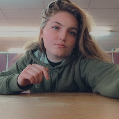 Julia Ridenour - Twitter Profile Picture of Julia Ridenour (@ridenourjulia18) on Twitter