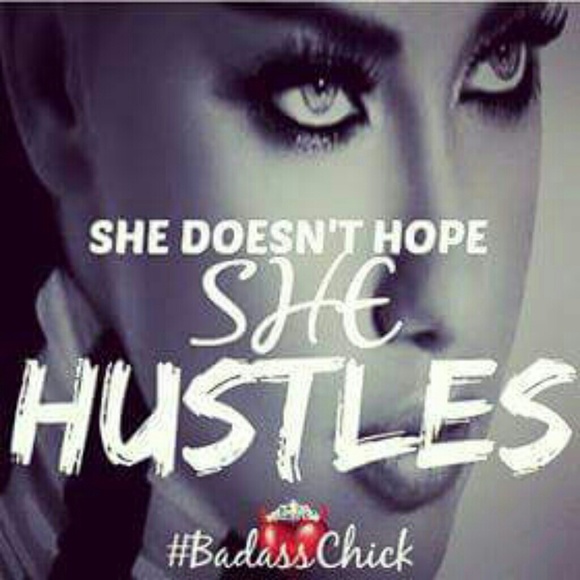 Profile Picture of Tiesha Hoking (@hokingt) on Poshmark