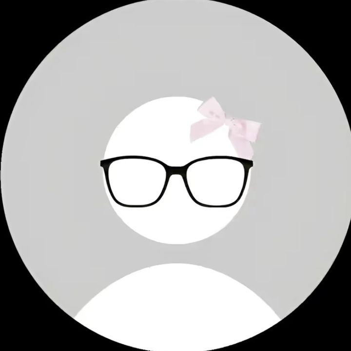 Profile Picture of ROXANNE🇨🇮 (@roxanneprincess) on Tiktok