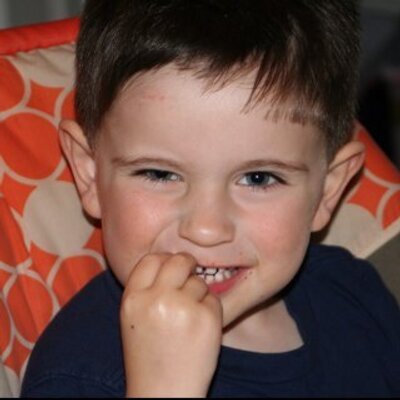 Laurie Fletcher - Twitter Profile Picture of Laurie Fletcher (@Liamlauriekaren) on Twitter