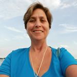 Profile Picture of imaginelockets - Janet Hoffman (@imaginelockets) on Instagram
