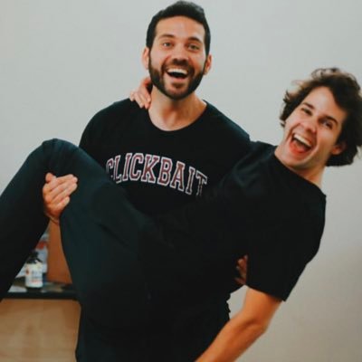 Profile Picture of Suprisingly Not Joe Vulpis (@joetatoehead) on Twitter