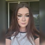Profile Picture of Debbie 🌼 (@debbiewilcox) on Instagram