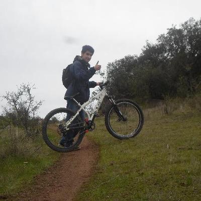 Profile Picture of Benjamín Valenzuela (@Benja_verde5) on Twitter