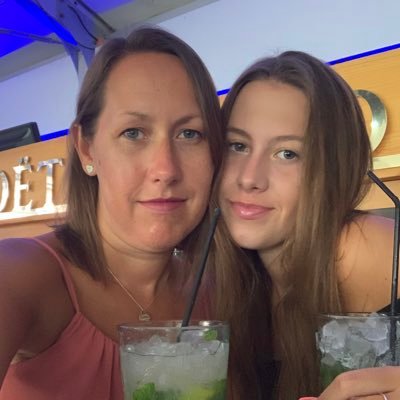 Profile Picture of Danielle Harrison (@Udanielle) on Twitter