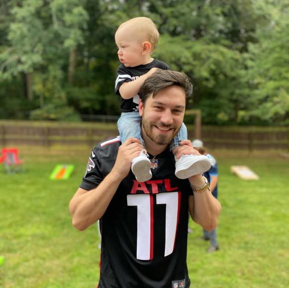 Profile Picture of Nick Leineweber (@nickleineweber) on Poshmark