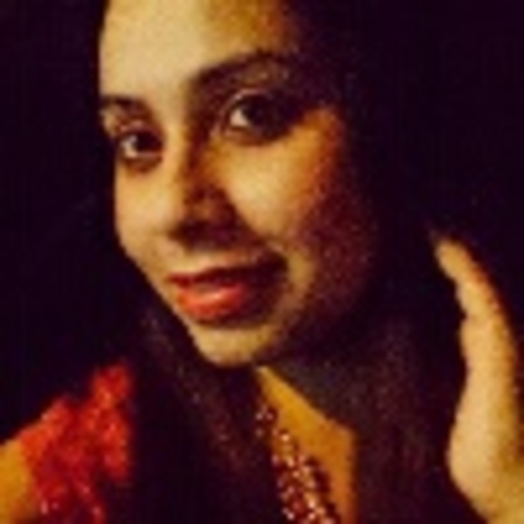 Profile Picture of Romal Banga (@romalarora) on Poshmark