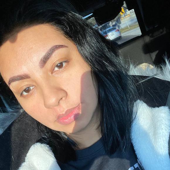 Profile Picture of Luz belem Juarez (@belemzitte) on Poshmark