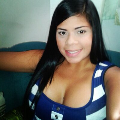 Profile Picture of Andreina Alvarez (@M_aam) on Twitter