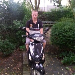 Sascha Flockenhaus - Twitter Profile Picture of Sascha Flockenhaus (@comachendoil1) on Twitter