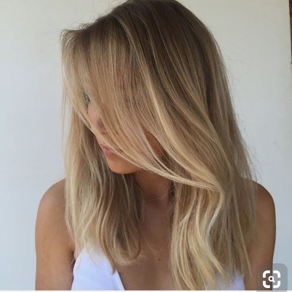 Profile Picture of Sarah Freniere (@sarafre) on Poshmark