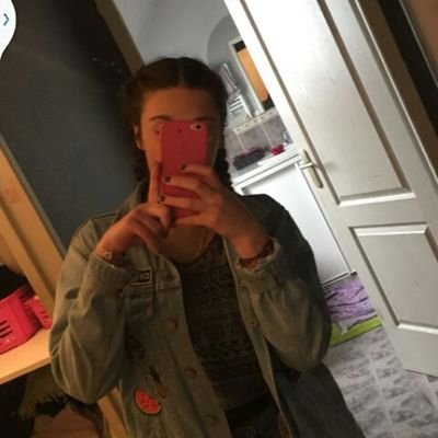 Profile Picture of Kim Delerue (@kim_benoit14) on Twitter