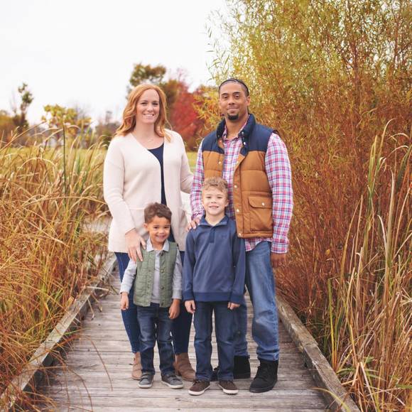 Profile Picture of Christina Hooks (@chooks0886) on Poshmark