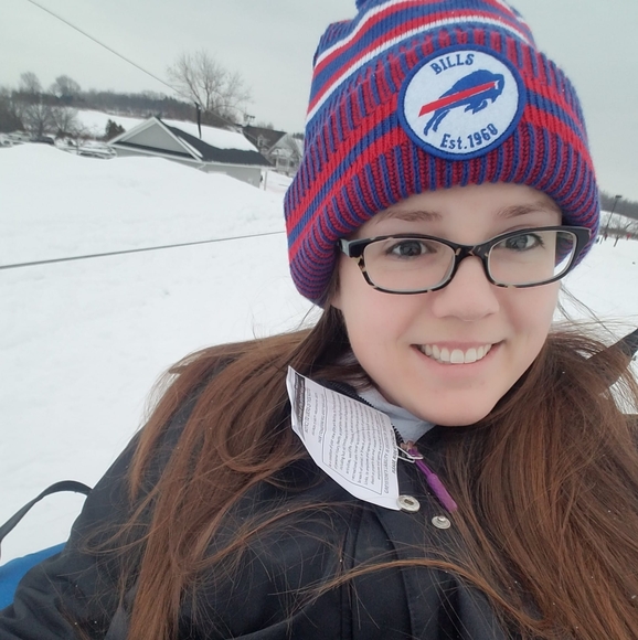 Profile Picture of Rachel Wickman (@rmwickman1953) on Poshmark