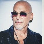 Profile Picture of Chaine Fan Officielle 💙 (@florent_pagny_fan) on Instagram