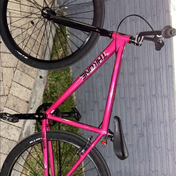 Profile Picture of Wilfredo Cancio (@wilfredo_cancio) on Poshmark