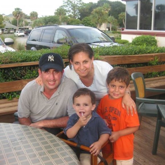 Profile Picture of Scott Feldman (@scottfeldman884) on Poshmark