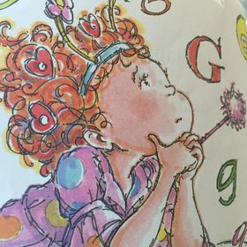 Profile Picture of Iris Alanis (@alanisi) on Pinterest