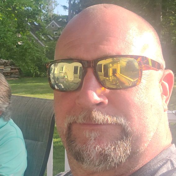 Profile Picture of Christopher MacMicha (@christophermacmichael) on Tiktok