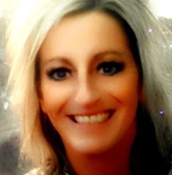 Profile Picture of Michelle Keller-albers (@jmfr4) on Poshmark