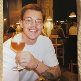 Profile Picture of Steve Woods (@_stevewoods) on Instagram