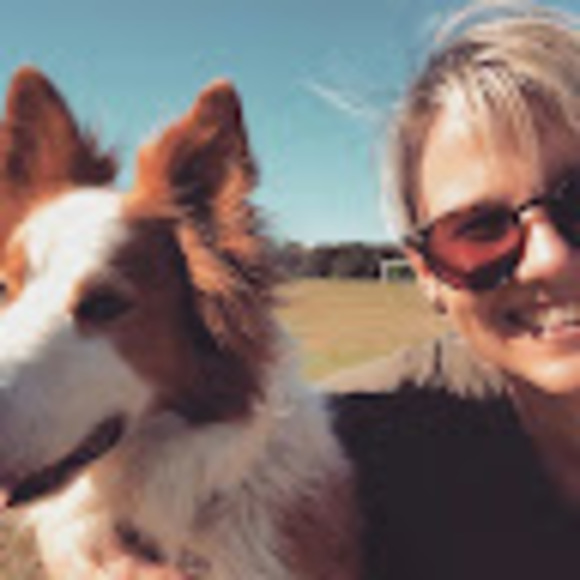 Profile Picture of Stefanie Boyd (@stefanieboyd9) on Poshmark