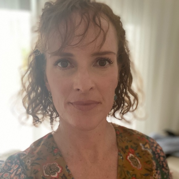 Profile Picture of Christian Malley (@christianmalley) on Poshmark