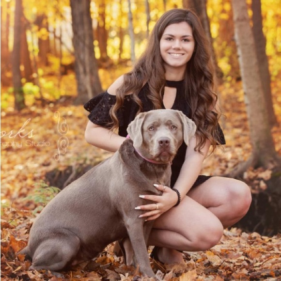 Profile Picture of Hope Kaecker (@hope_214) on Poshmark