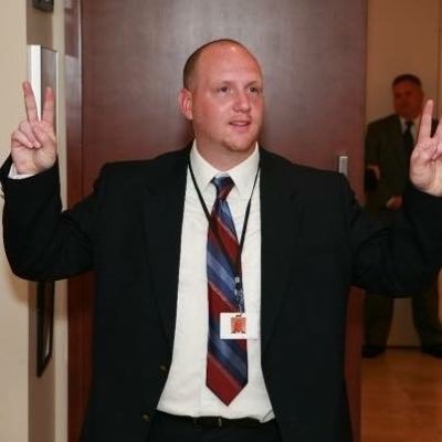 Profile Picture of Robert Manning (@Rmanning81) on Twitter