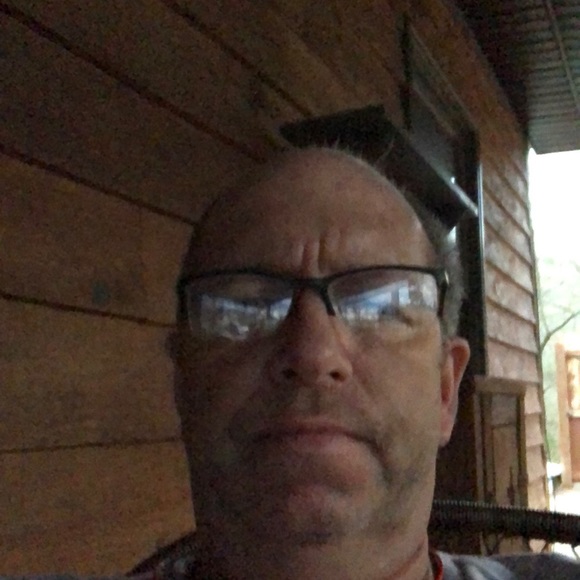 Profile Picture of Scotty Tackett (@scottytackett) on Poshmark