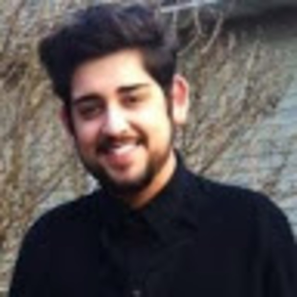 Profile Picture of Luis Lechuga (@luislechuga113) on Poshmark