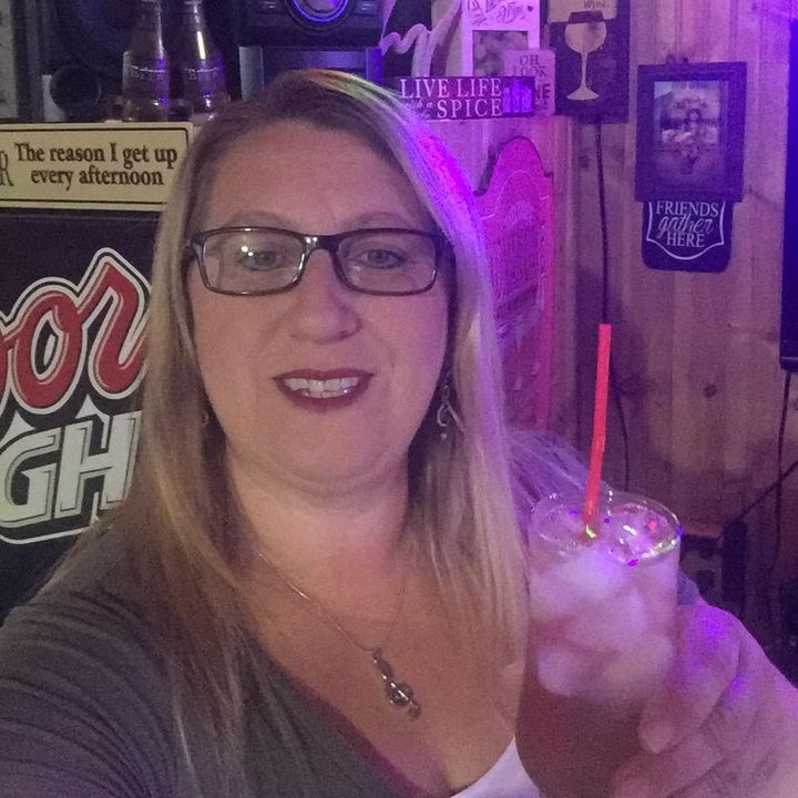 Profile Picture of Sherry (@@sherrysharpe) on Tiktok