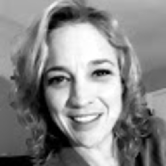 Profile Picture of L. brooke Carpenter (@lbrookec1104) on Poshmark