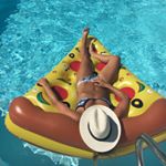 Profile Picture of Jenna Sands (@jennasands) on Instagram