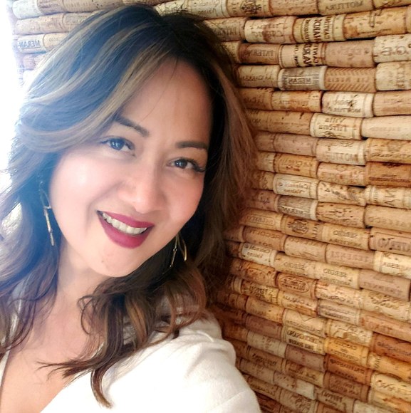 Annalette Llamado - Poshmark Profile Picture of Annalette Llamado (@annalettel) on Poshmark