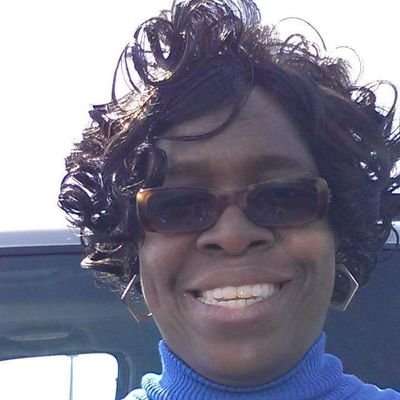 Profile Picture of . (@stephaniefurlo1) on Twitter