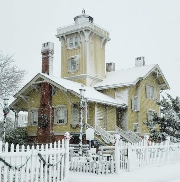 Sherry Dixon-hotkowski - Poshmark Profile Picture of Sherry Dixon-hotkowski (@gabebellalily3) on Poshmark