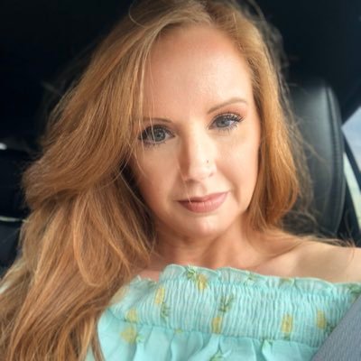 Profile Picture of Chrystal Gates (@chrystalgates) on Twitter