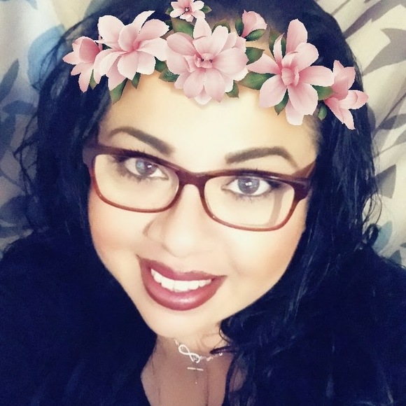 Profile Picture of Martha Preciado (@marthaprecia532) on Poshmark