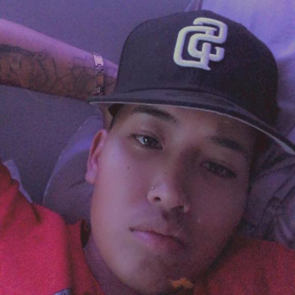 Profile Picture of Paul Yim (@paulyim) on Poshmark