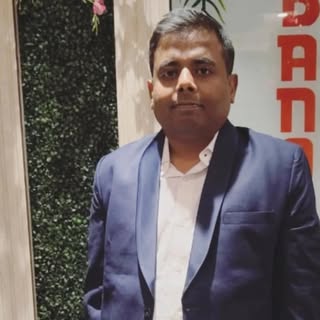 Profile Picture of Vivek Agarwal (@vivekagarwal_) on Instagram
