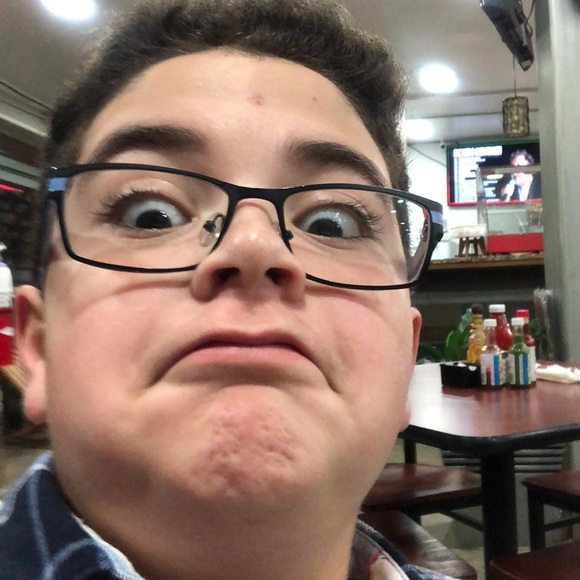 Profile Picture of Oscar Hidalgo (@oscarh272727) on Poshmark