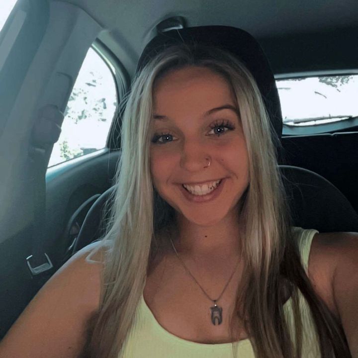 Profile Picture of   Mackenzie McFadden... (@mackenzielee2016) on Tiktok