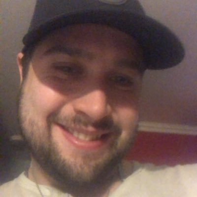 Profile Picture of Kevin Poulin (@kevinpoulin14) on Twitter