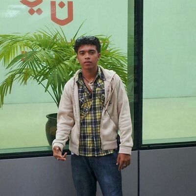 Profile Picture of Stephen Larue (@larue_stephen) on Twitter