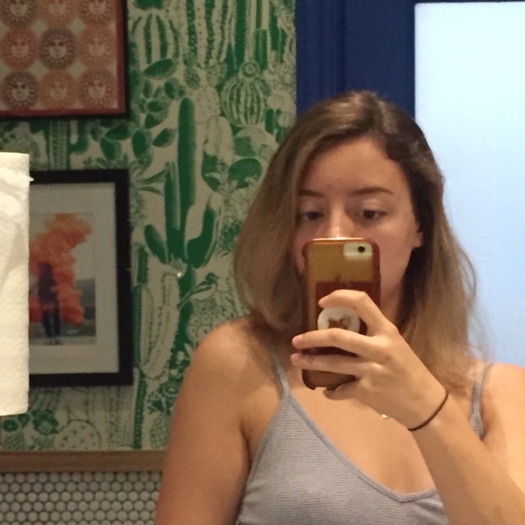 Profile Picture of Hailey Honegger (@hailey_rh) on Poshmark