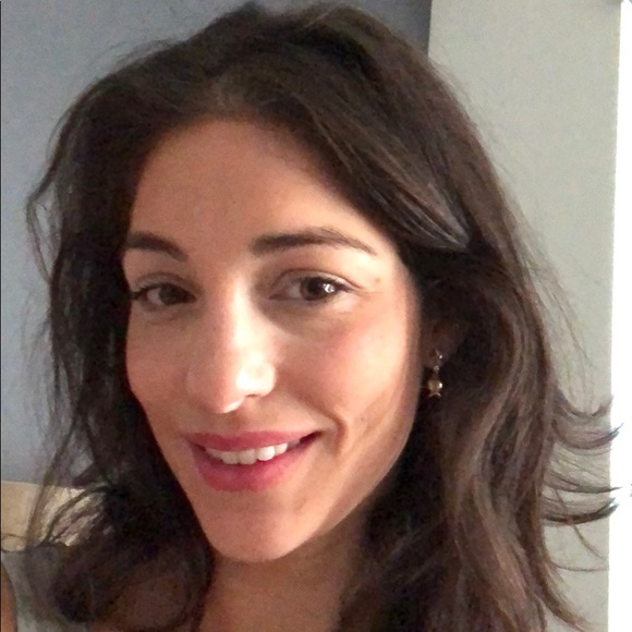 Profile Picture of Jacqueline Michaels (@jmichaels18) on Poshmark
